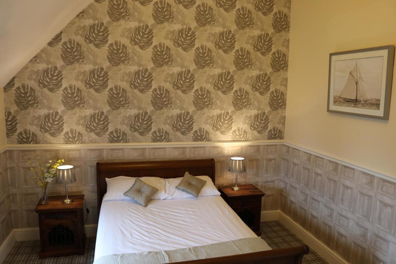Victoria House Hotell Barrow-in-Furness Exteriör bild